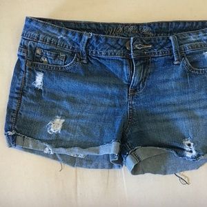 Distressed jean shorts